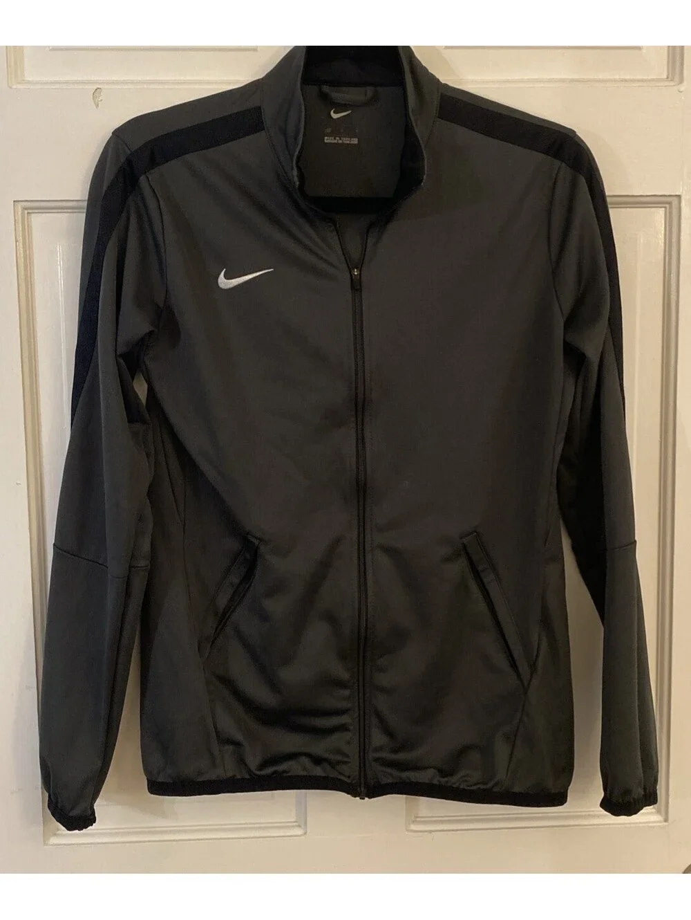 Nike Warmup Jacket Size Medium Full Zip Up Jacket Womens Gray